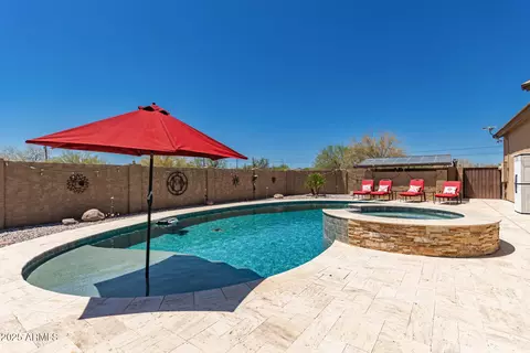 Exterior - 5271 E 10th Ave, Apache Junction, AZ 85119 photo 3 of 12