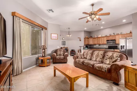 Living - 5271 E 10th Ave, Apache Junction, AZ 85119 photo 2 of 2