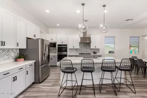1217 E Monte Way, Phoenix, AZ 85042 photo 10