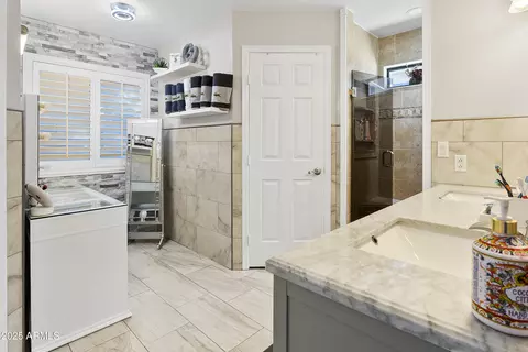 1015 E Paradise Ln, Phoenix, AZ 85022 photo 23