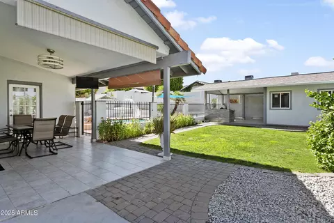1015 E Paradise Ln, Phoenix, AZ 85022 photo 26