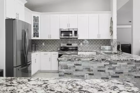 1015 E Paradise Ln, Phoenix, AZ 85022 photo 13
