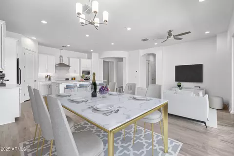 Dining - 4314 E Bernice St, Gilbert, AZ 85295 photo 3 of 3