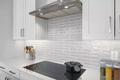 Kitchen - 4314 E Bernice St, Gilbert, AZ 85295 photo 7 of 11