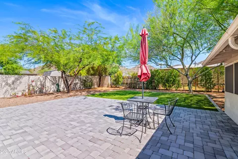 Exterior - 9520 N Central Ave, Phoenix, AZ 85020 photo 4 of 8