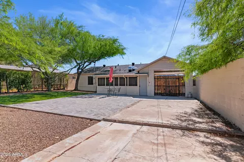 Exterior - 9520 N Central Ave, Phoenix, AZ 85020 photo 8 of 8