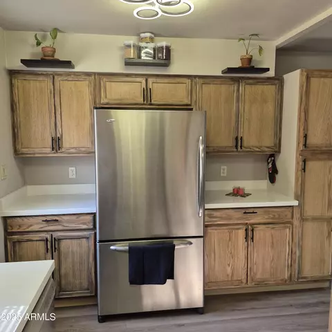 2946 N 14th St N #14, Phoenix, AZ 85014