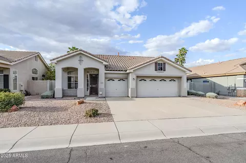 1584 E Harrison St E, Chandler, AZ 85225