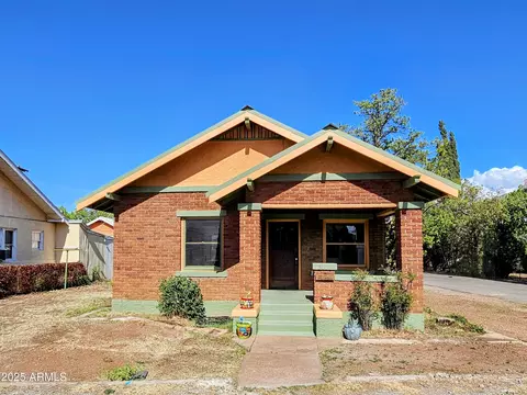 300 Hovland St, Bisbee, AZ 85603