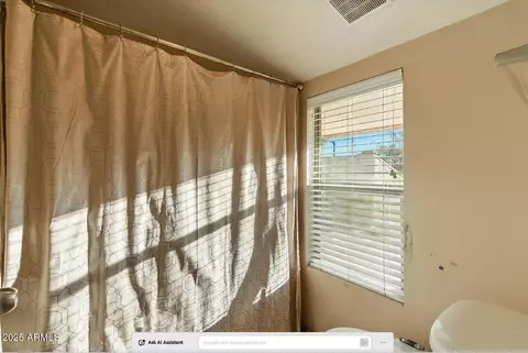 Bath - 1913 S River Dr, Tempe, AZ 85281 photo 2 of 4