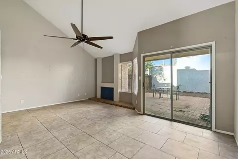 Living - 1913 S River Dr, Tempe, AZ 85281 photo 1 of 3