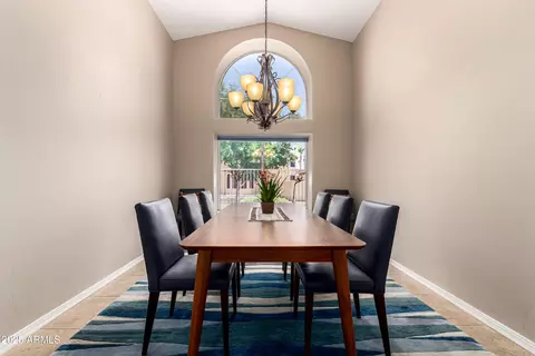 Dining - 3535 E Brookwood Ct, Phoenix, AZ 85048 photo 1 of 2