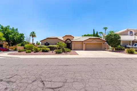 Exterior - 3535 E Brookwood Ct, Phoenix, AZ 85048 photo 2 of 5