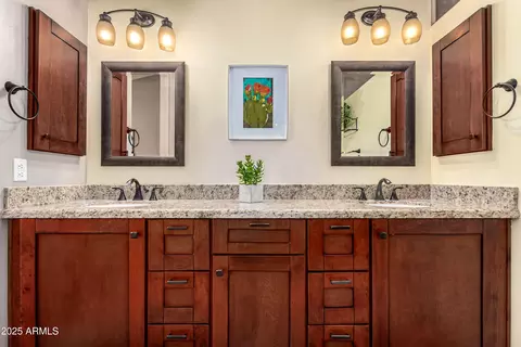 Bath - 3535 E Brookwood Ct, Phoenix, AZ 85048 photo 1 of 4