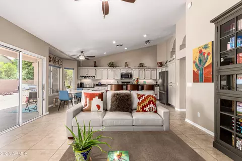 Living - 3535 E Brookwood Ct, Phoenix, AZ 85048 photo 1 of 5