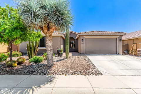 39913 N Pride Dr, Anthem, AZ 85086