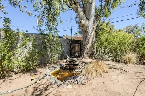 Exterior - 1274 Edgemont Ave, Phoenix, AZ 85006 photo 9 of 18