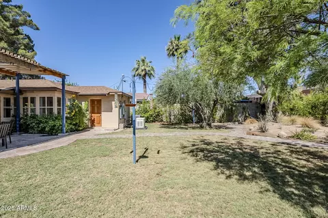 Exterior - 1274 Edgemont Ave, Phoenix, AZ 85006 photo 14 of 18