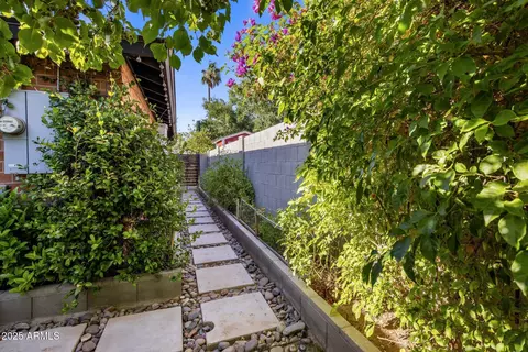 1825 E Palo Verde Dr, Phoenix, AZ 85016 photo 28
