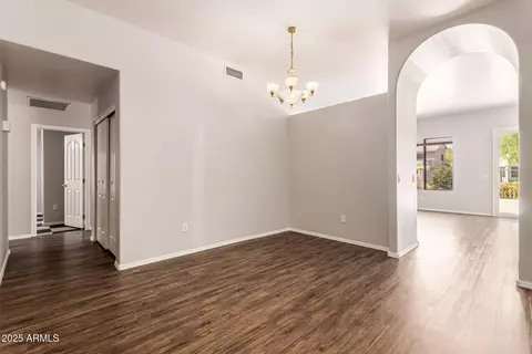 1106 E Potter Dr, Phoenix, AZ 85024 photo 6