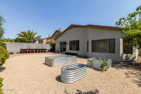 1106 E Potter Dr, Phoenix, AZ 85024 photo 3