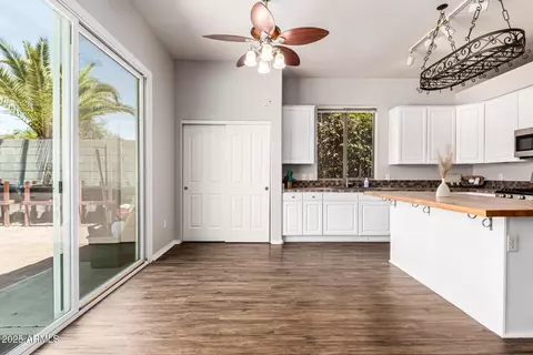1106 E Potter Dr, Phoenix, AZ 85024 photo 13