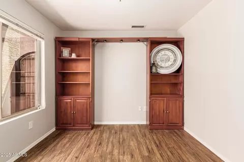 1106 E Potter Dr, Phoenix, AZ 85024 photo 9