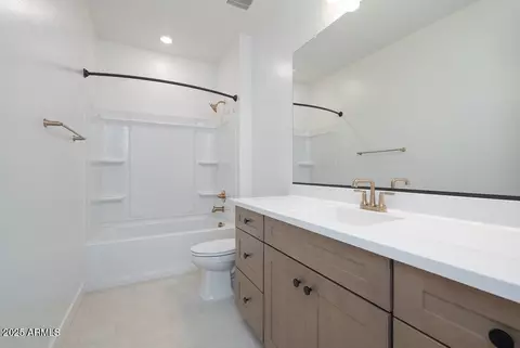 Bath - 1343 E Plum St, Gilbert, AZ 85298 photo 1 of 4