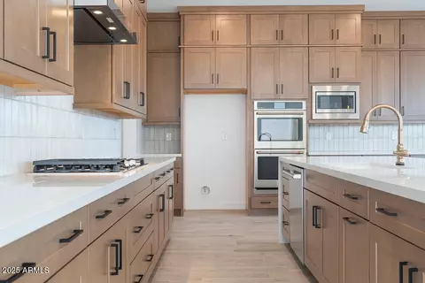 Kitchen - 1343 E Plum St, Gilbert, AZ 85298 photo 1 of 1