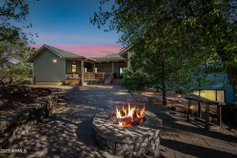 Exterior - 1102 E Phoenix St, Payson, AZ 85541 photo 12 of 16