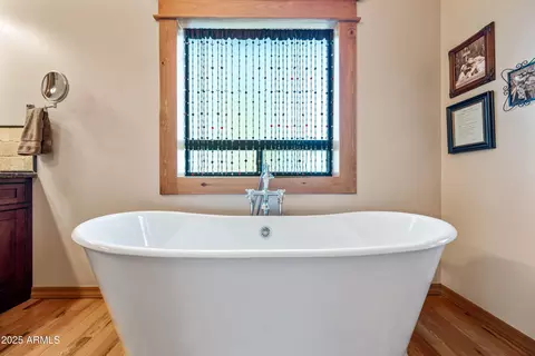 Bath - 1102 E Phoenix St, Payson, AZ 85541 photo 5 of 9