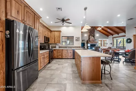 Kitchen - 1102 E Phoenix St, Payson, AZ 85541 photo 2 of 10