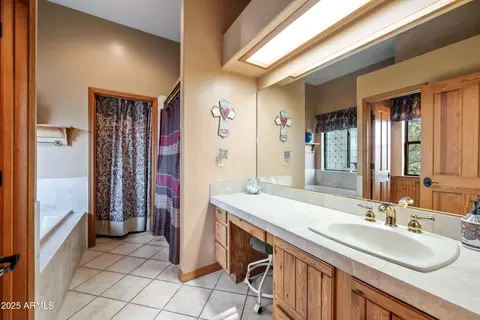 Bath - 1102 E Phoenix St, Payson, AZ 85541 photo 6 of 9