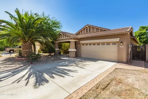 1688 W Corriente Dr, San Tan Valley, AZ 85143