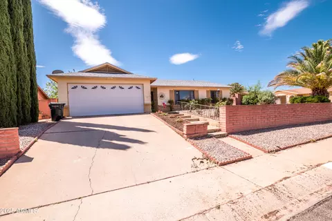 1270 E Buckhorn Dr, Sierra Vista, AZ 85635