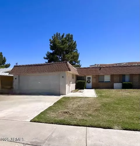 10727 W Kelso Dr, Sun City, AZ 85351
