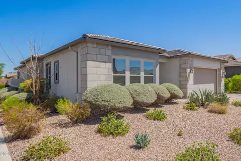 10240 E Supernova Dr, Mesa, AZ 85212 photo 2
