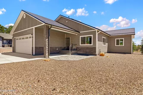 460 S Mountaine Pines Ave, Show Low, AZ 85901