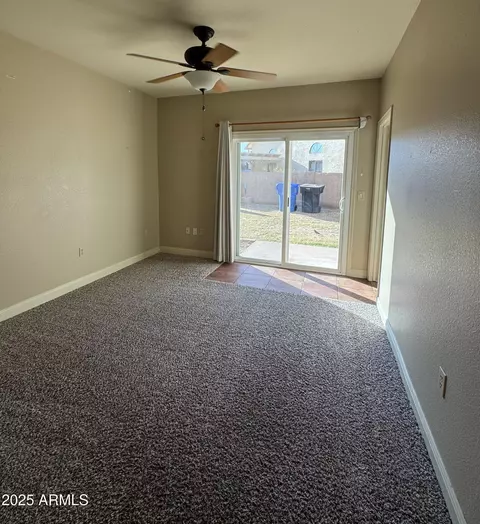 Living - 1010 N Osprey Ct, Gilbert, AZ 85234 photo 3 of 5
