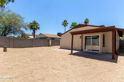 934 E Wahalla Ln, Phoenix, AZ 85024 photo 24