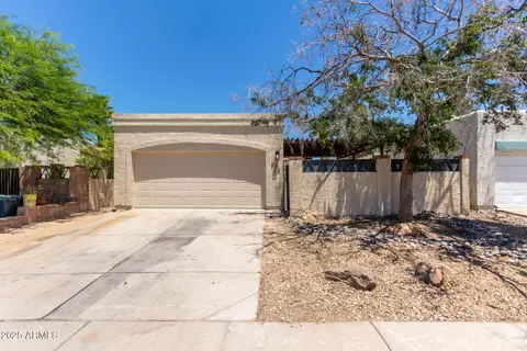 934 E Wahalla Ln, Phoenix, AZ 85024 photo 4