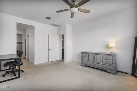 4205 S 68th Ln, Phoenix, AZ 85043 photo 5