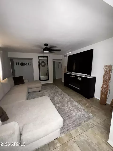 2726 W Butler Dr, Phoenix, AZ 85051