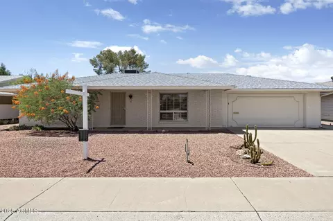 10343 W Twin Oaks Dr, Sun City, AZ 85351