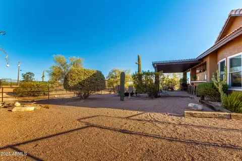 Exterior - 931 Echo Cir, Apache Junction, AZ 85119 photo 8 of 11