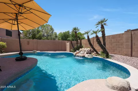 Exterior - 5744 E Jacaranda St, Mesa, AZ 85205 photo 10 of 11