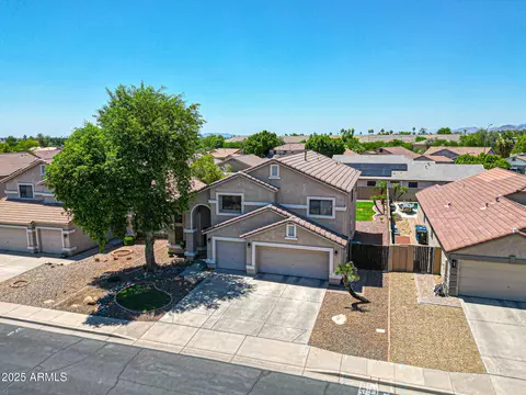 View/Area - 5744 E Jacaranda St, Mesa, AZ 85205 photo 1 of 6