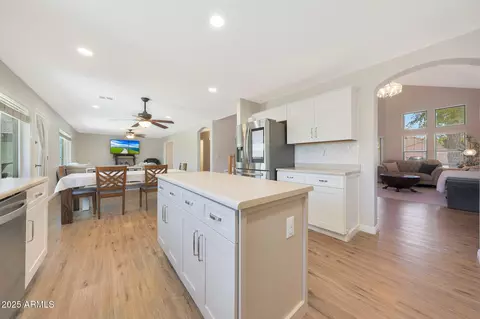 Kitchen - 5744 E Jacaranda St, Mesa, AZ 85205 photo 3 of 6
