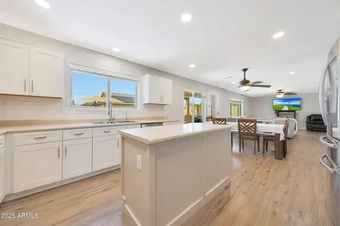 Kitchen - 5744 E Jacaranda St, Mesa, AZ 85205 photo 4 of 6