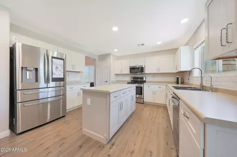 Kitchen - 5744 E Jacaranda St, Mesa, AZ 85205 photo 1 of 6